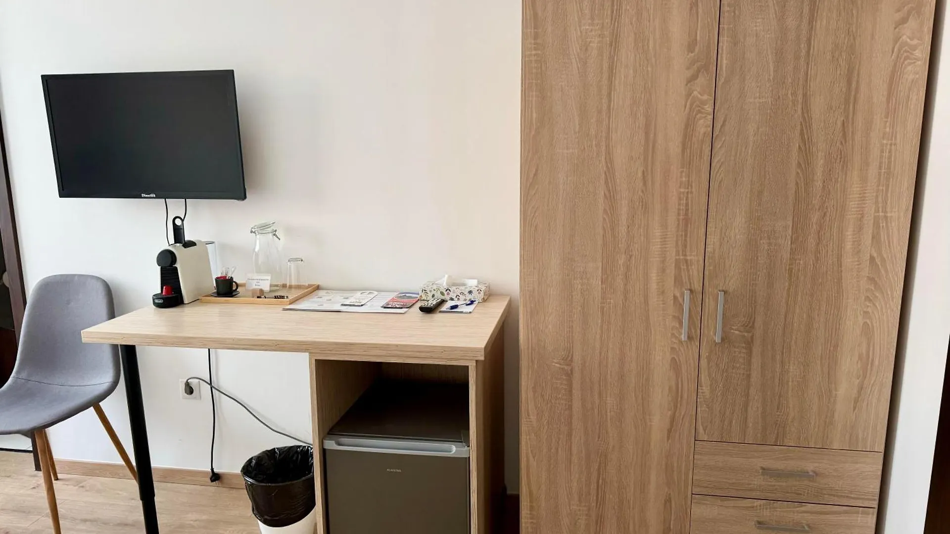 Rooftop City Residence With Deep Garage Budapeşte Hostel