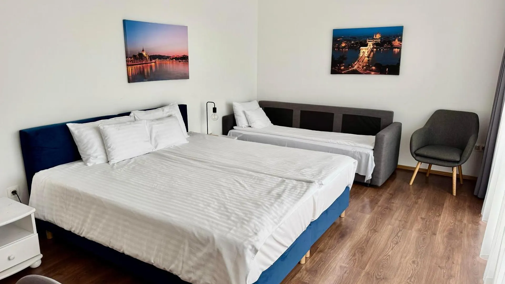 Rooftop City Residence With Deep Garage Budapeşte 0*,  Macaristan