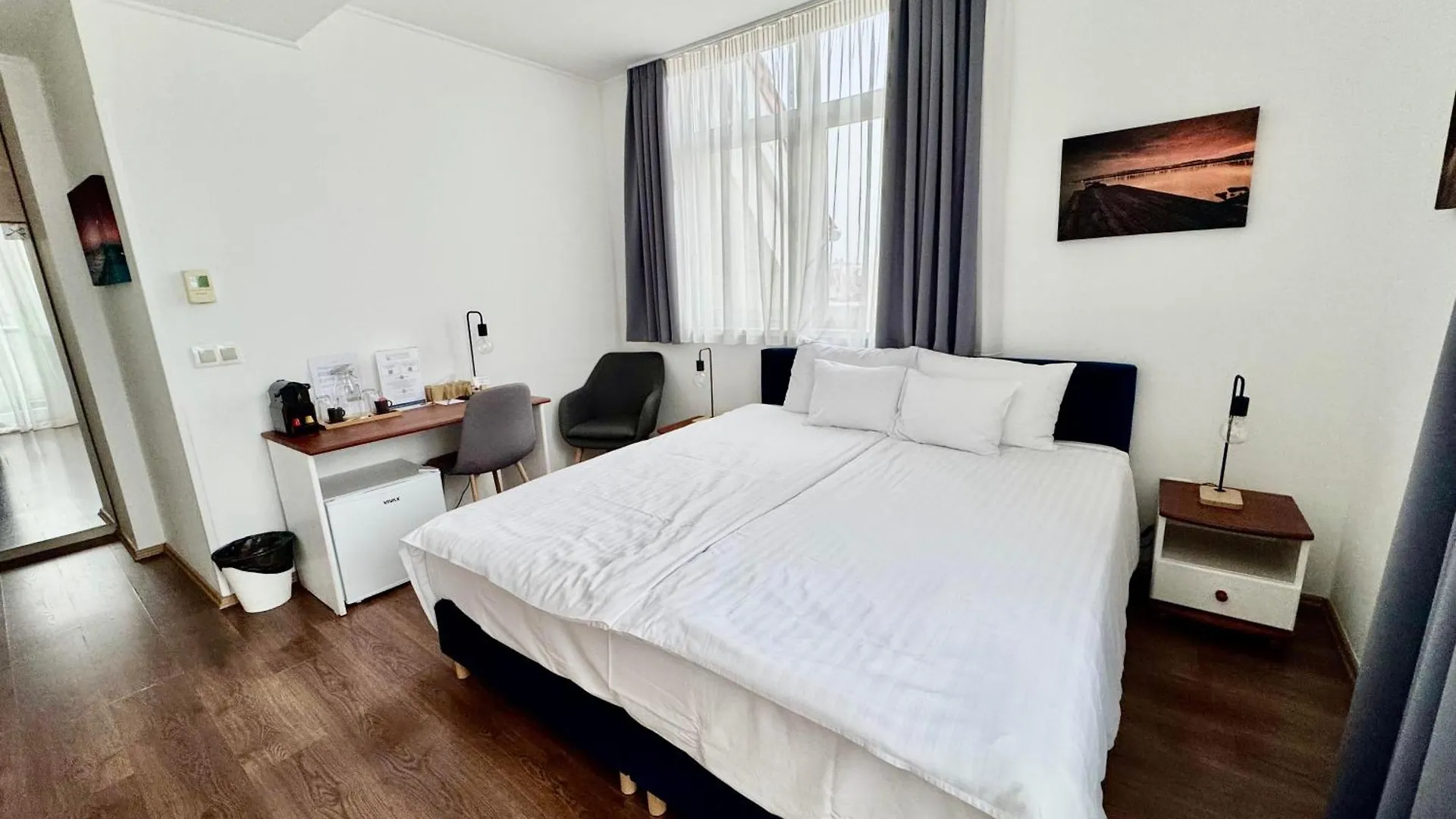 Hostel Rooftop City Residence With Deep Garage Budapeşte Macaristan