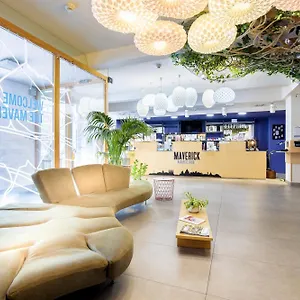 Maverick Soho Хостел