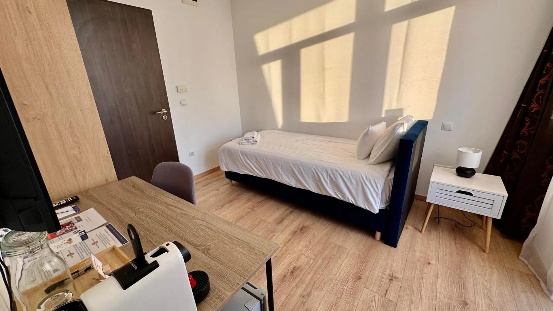 Rooftop City Residence With Deep Garage Budapest 0*,